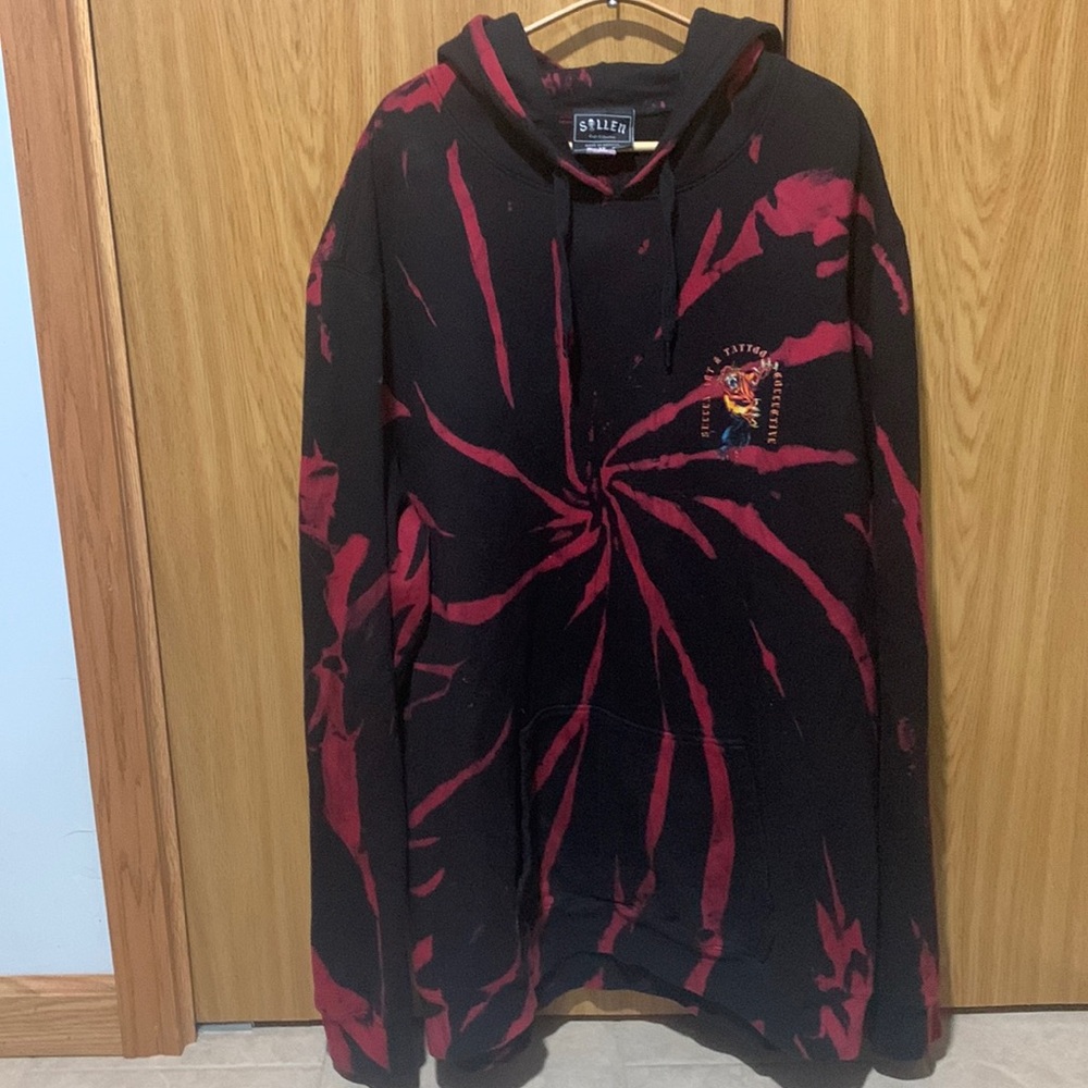 Size 3XL Sullen Pullover Hoodie